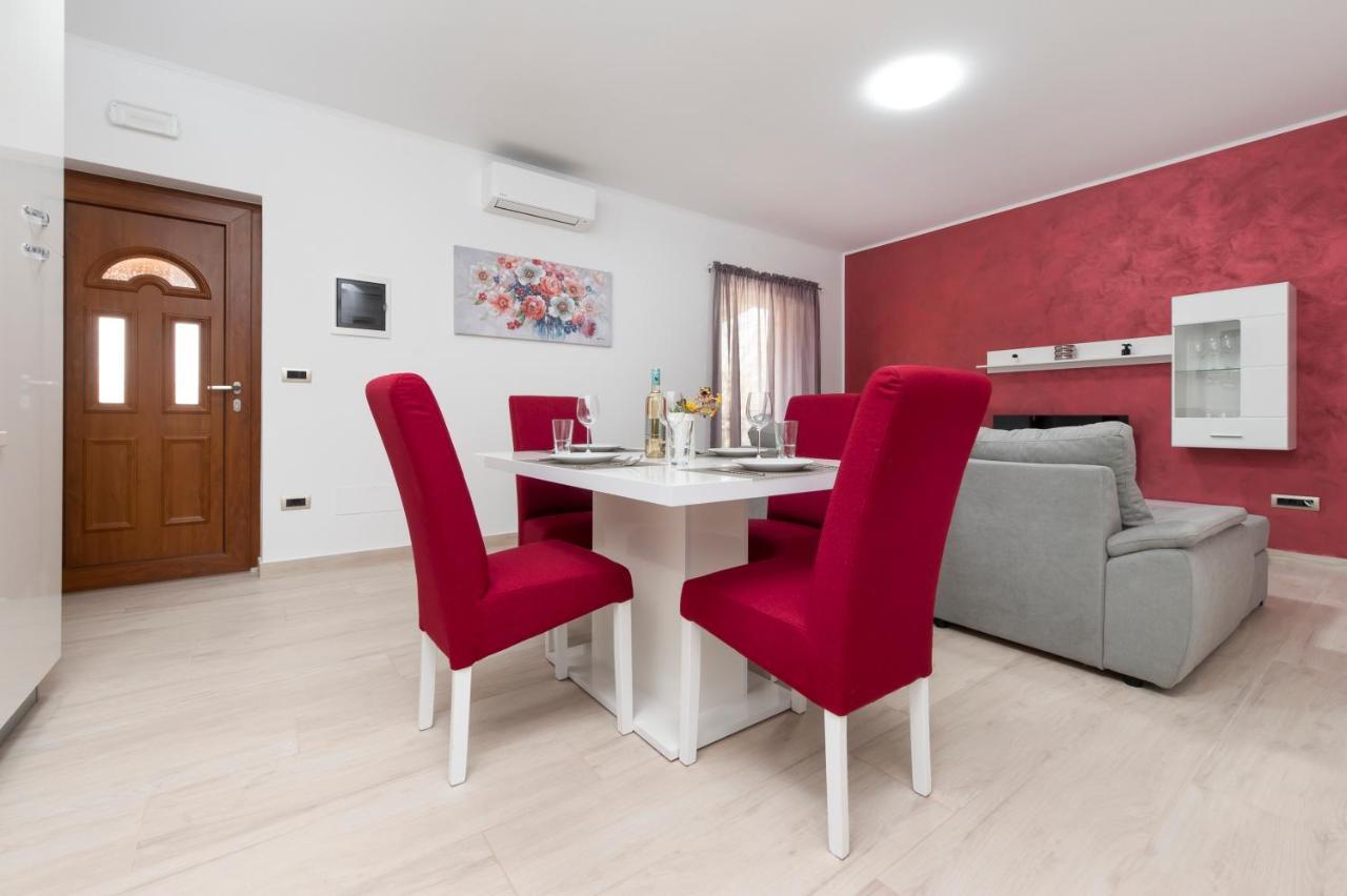 Comfort Apartments Karla Rovinj Exterior foto